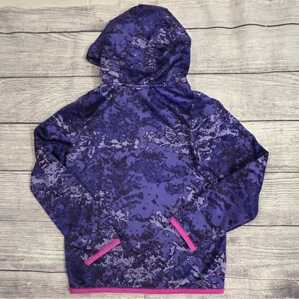 Under Armour hoodie size YSM/8 - Picture 4 of 5